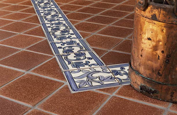 piso com cerâmica hidráulica